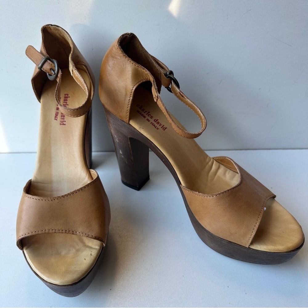 Charles David Made in Italy Tan Leather Platform Sandals Wood Block Heels Sz 40